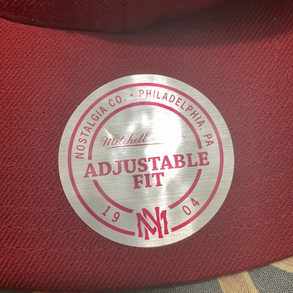 NWT Vintage Red Skins hat by Mitchell & Ness - Picture 5 of 5
